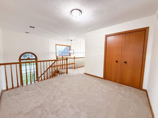 1815 Bennington Drive, Mishawaka, IN 46544