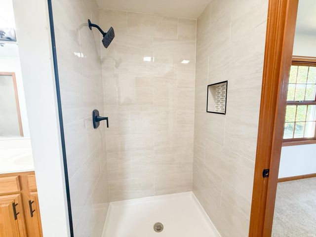 1815 Bennington Drive, Mishawaka, IN 46544