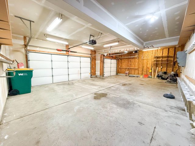 1815 Bennington Drive, Mishawaka, IN 46544