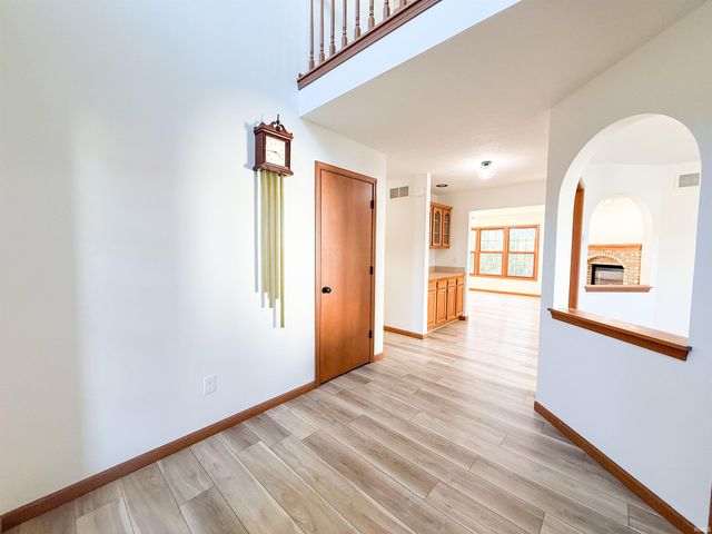 1815 Bennington Drive, Mishawaka, IN 46544