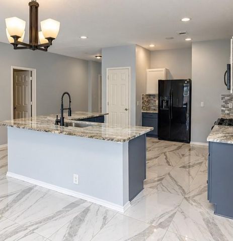 14223 Curry Creek Lane, Houston, TX 77090