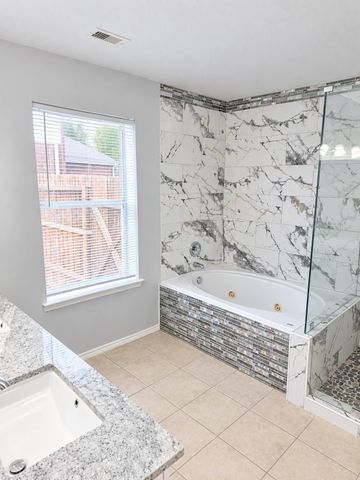 14223 Curry Creek Lane, Houston, TX 77090
