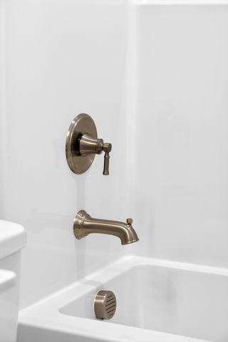 3916 Trinity Woods Rd, Columbia, TN 38401