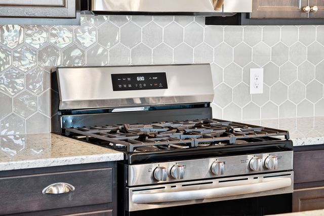 3916 Trinity Woods Rd, Columbia, TN 38401