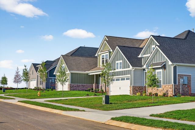 3916 Trinity Woods Rd, Columbia, TN 38401