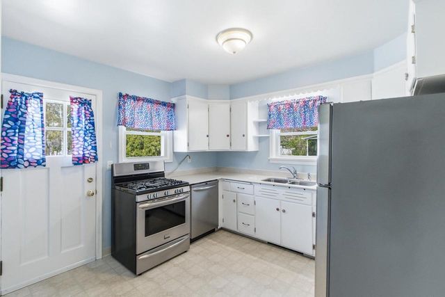 275 8th Street, Reedsburg, WI 53959