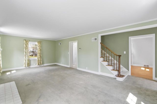 275 8th Street, Reedsburg, WI 53959