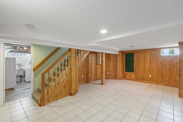 275 8th Street, Reedsburg, WI 53959