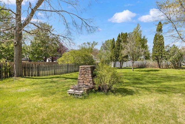 275 8th Street, Reedsburg, WI 53959