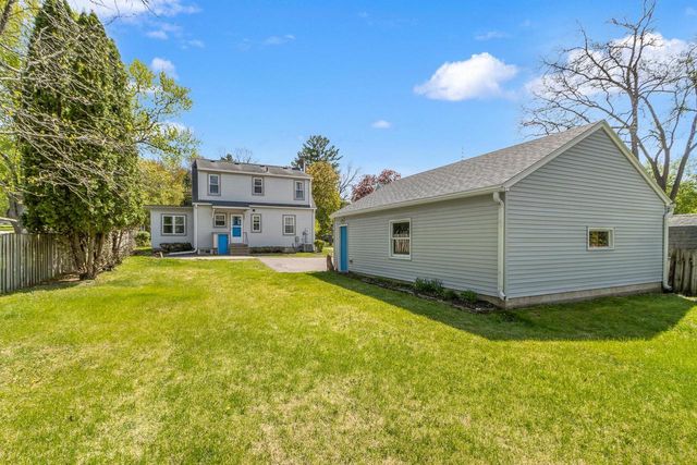 275 8th Street, Reedsburg, WI 53959