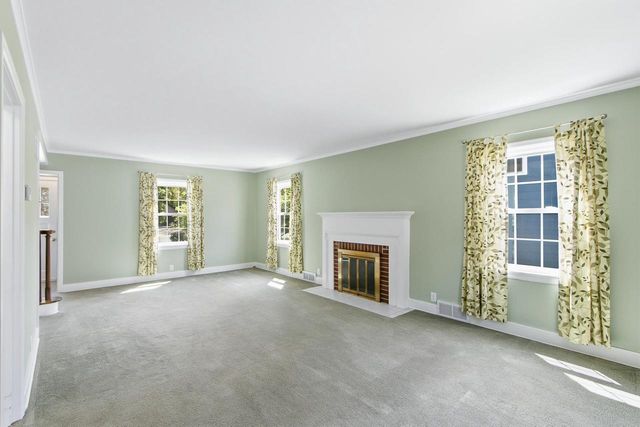 275 8th Street, Reedsburg, WI 53959