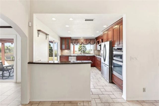 28181 Josefina, Mission Viejo, CA 92692