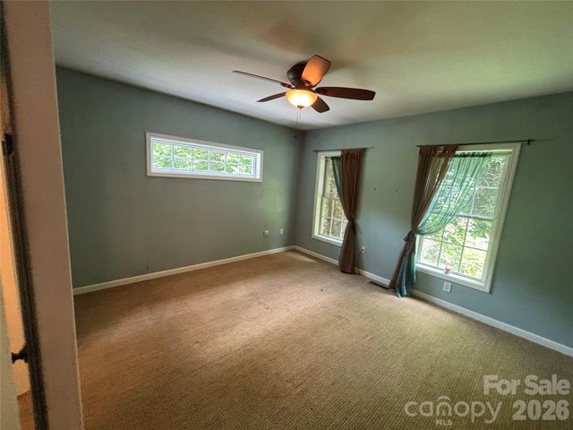 319 Glenn Bridge Road, Arden, NC 28704