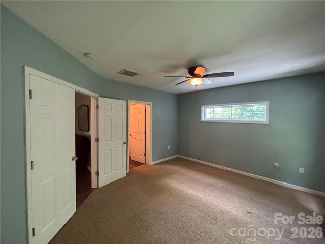 319 Glenn Bridge Road, Arden, NC 28704