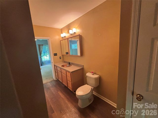 319 Glenn Bridge Road, Arden, NC 28704