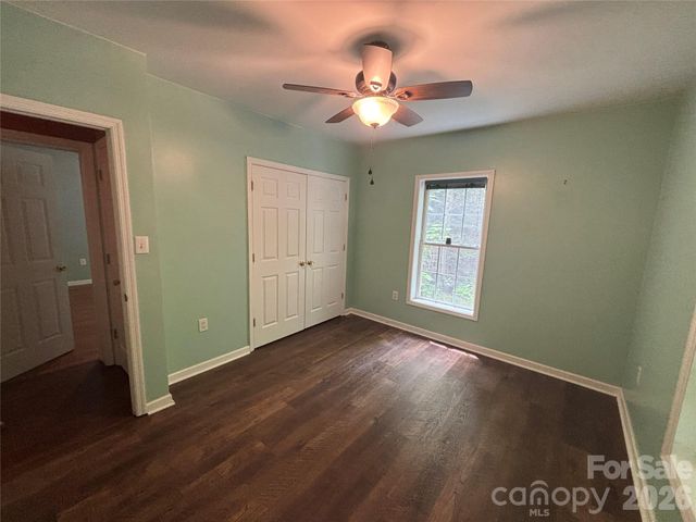 319 Glenn Bridge Road, Arden, NC 28704
