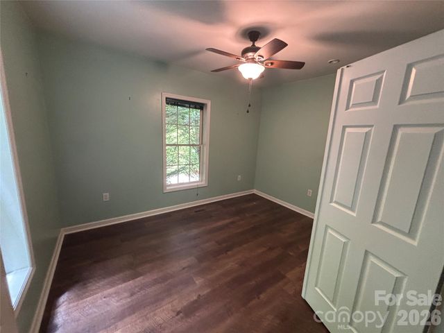 319 Glenn Bridge Road, Arden, NC 28704