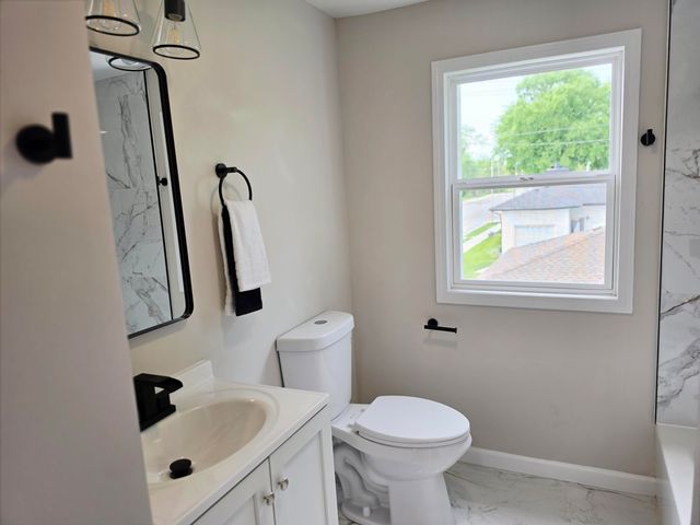 4488 Madison Street, Gary, IN 46408