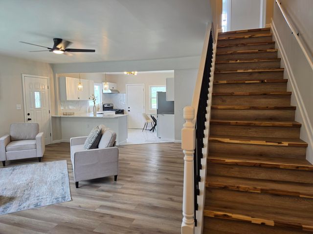 4488 Madison Street, Gary, IN 46408