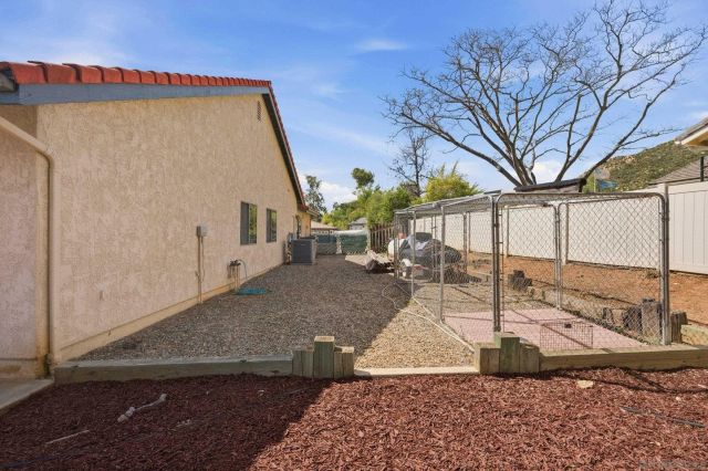 15927 Litten Way, Ramona, CA 92065