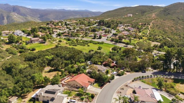 15927 Litten Way, Ramona, CA 92065