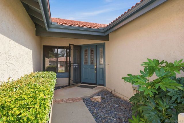 15927 Litten Way, Ramona, CA 92065