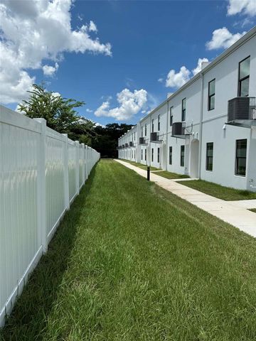 4344 CAMBIO GARDENS COURT, Tampa, FL 33610