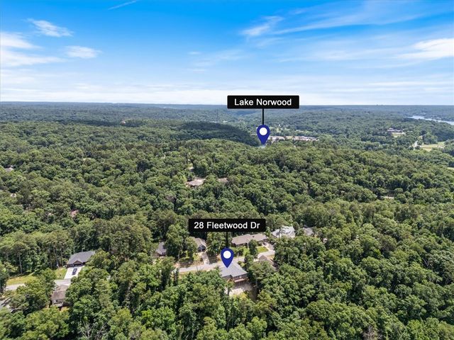 28 Fleetwood Drive, Bella Vista, AR 72714