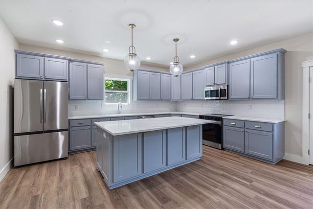 28 Fleetwood Drive, Bella Vista, AR 72714