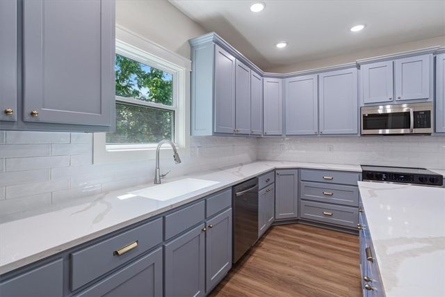 28 Fleetwood Drive, Bella Vista, AR 72714
