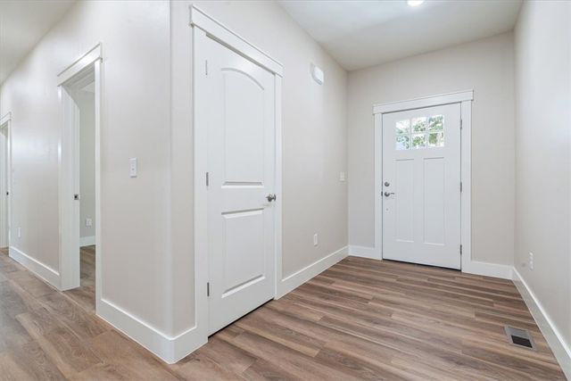 28 Fleetwood Drive, Bella Vista, AR 72714