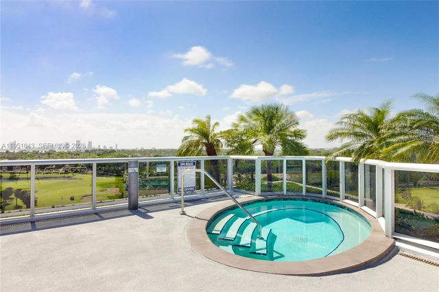 2001 Meridian Ave PH-21, Miami Beach, FL 33139