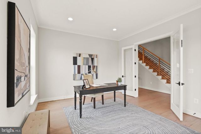 8217 BUCKNELL DR, Vienna, VA 22180