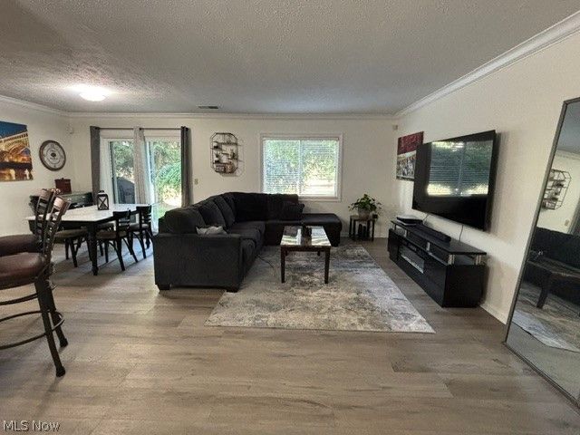 1411 Buckingham Gate Boulevard, Cuyahoga Falls, OH 44221