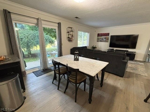 1411 Buckingham Gate Boulevard, Cuyahoga Falls, OH 44221