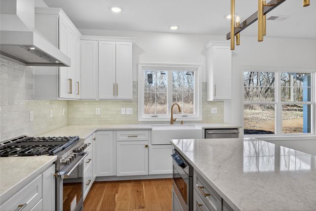 4209 Buttermilk Road, Lexington, KY 40509