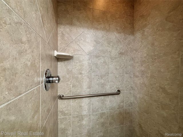 49635 Shire Lane, Canton Charter Township, MI 48188