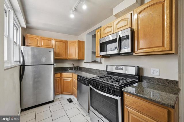 765 S MOLE ST, Philadelphia, PA 19146