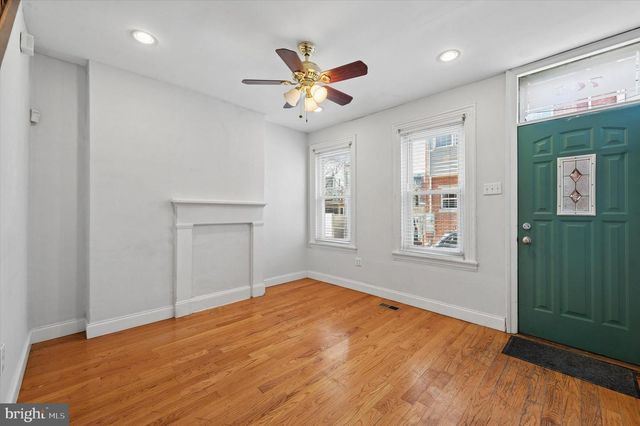 765 S MOLE ST, Philadelphia, PA 19146