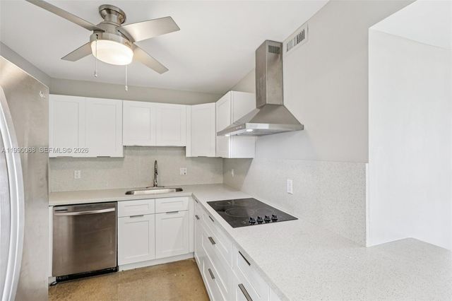 2841 NE 163rd Street 605, North Miami Beach, FL 33160