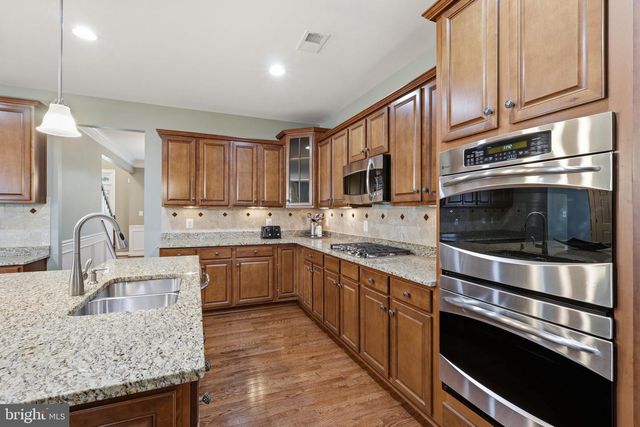 41684 BLUE GRAMA CIR, Aldie, VA 20105