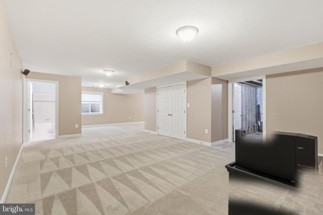 41684 BLUE GRAMA CIR, Aldie, VA 20105