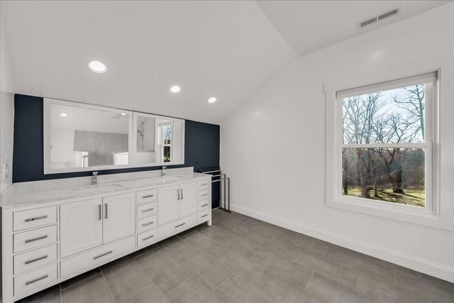 155 Riverview Court, Jasper, TN 37347