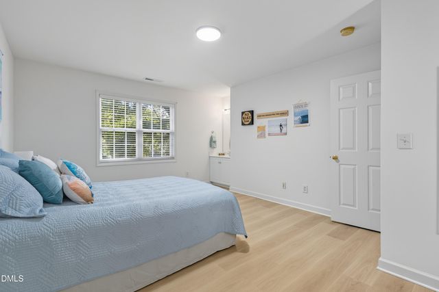 100 Raven Lane, Carrboro, NC 27510