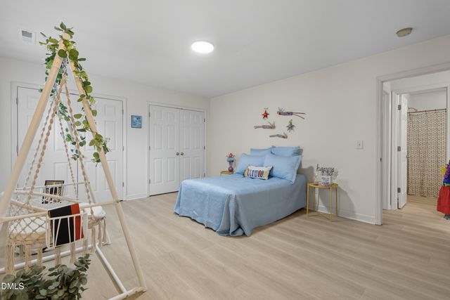 100 Raven Lane, Carrboro, NC 27510