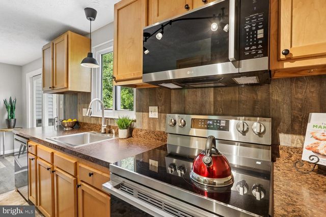 10635 WHITEROCK CT, Laurel, MD 20723