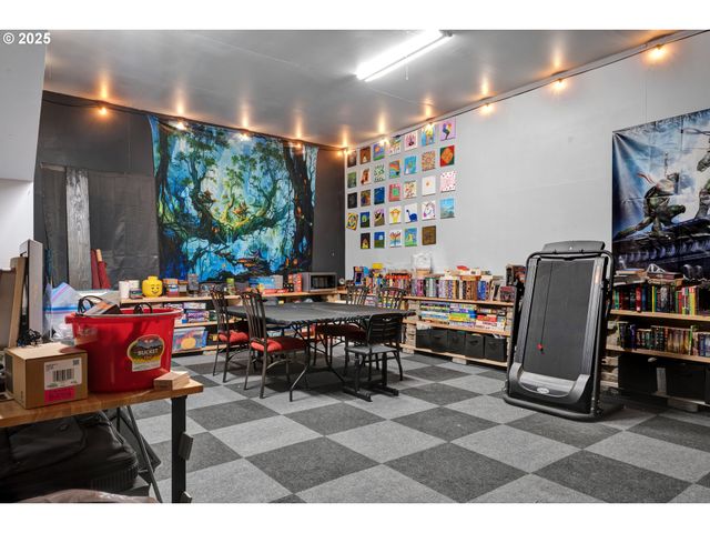 33530 MOLITOR RANCH Rd, Cottage Grove, OR 97424