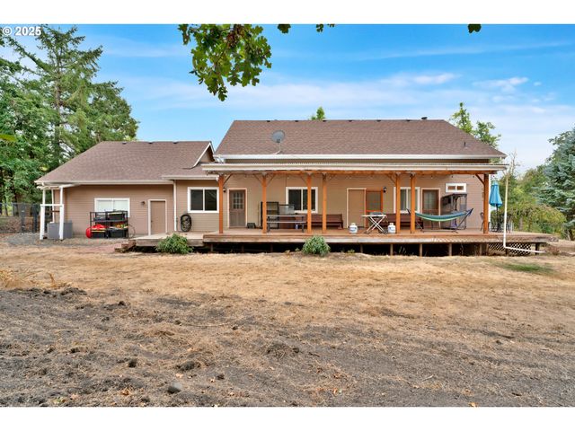 33530 MOLITOR RANCH Rd, Cottage Grove, OR 97424