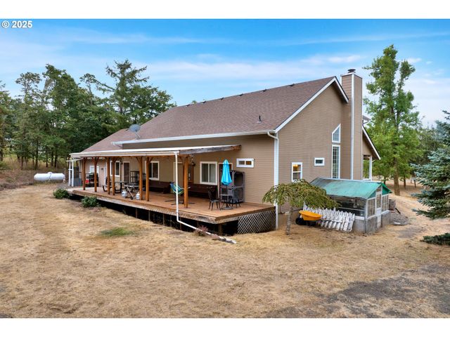 33530 MOLITOR RANCH Rd, Cottage Grove, OR 97424