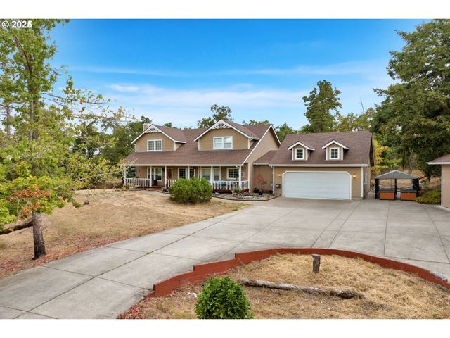 33530 MOLITOR RANCH Rd, Cottage Grove, OR 97424